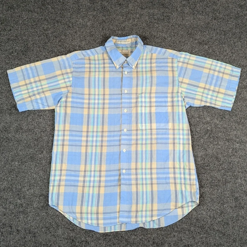 Levis levi colorgraphs